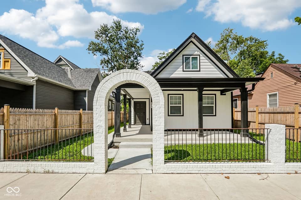 222 N Tacoma Avenue, Indianapolis, IN 46201, photo 1 of 47