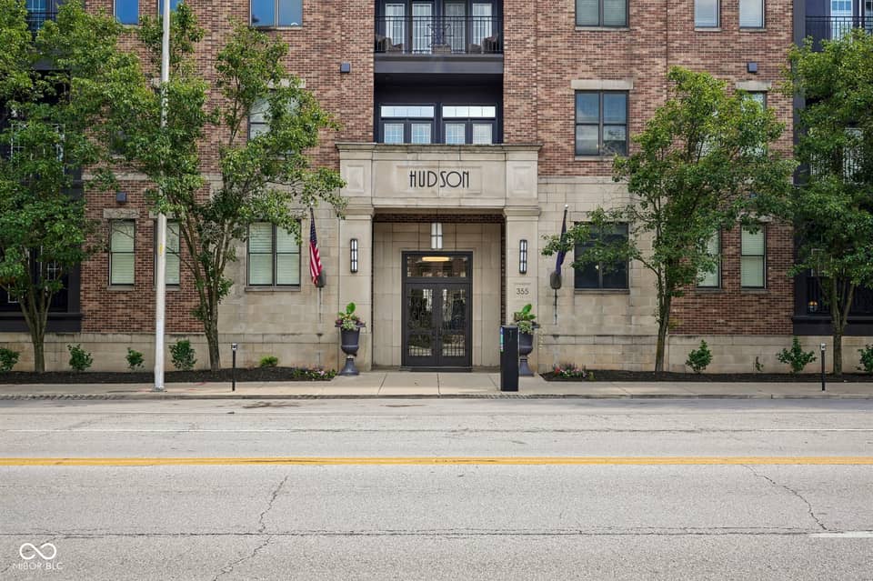 355 E Ohio Street #223, Indianapolis