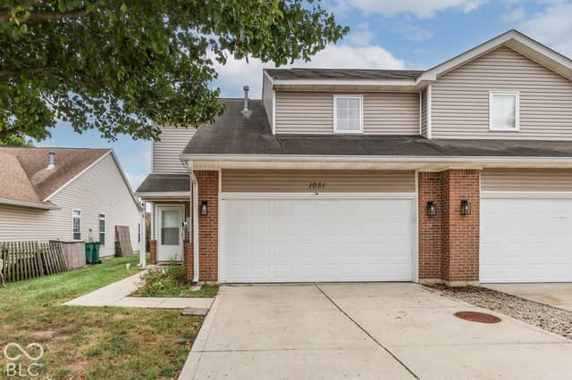 1081 Fairlane Court, Franklin, IN 46131, photo 2 of 38