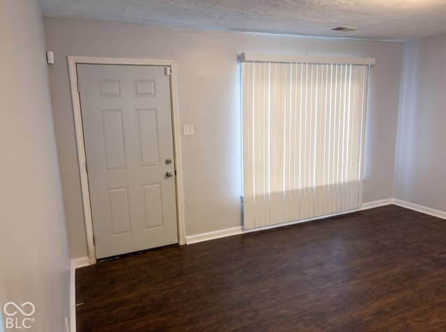 3451 N Chester Avenue N, Indianapolis, IN 46218, photo 3 of 26