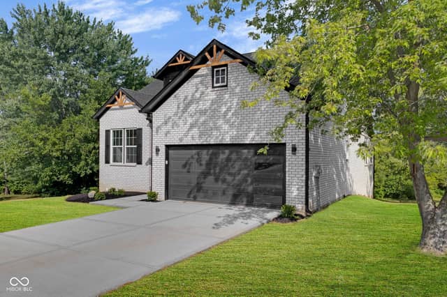 1121 Brookside Court, Avon, IN 46123, photo 4 of 91