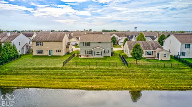 848 Briarstone Drive, Greenwood, IN 46143, photo 4 of 54
