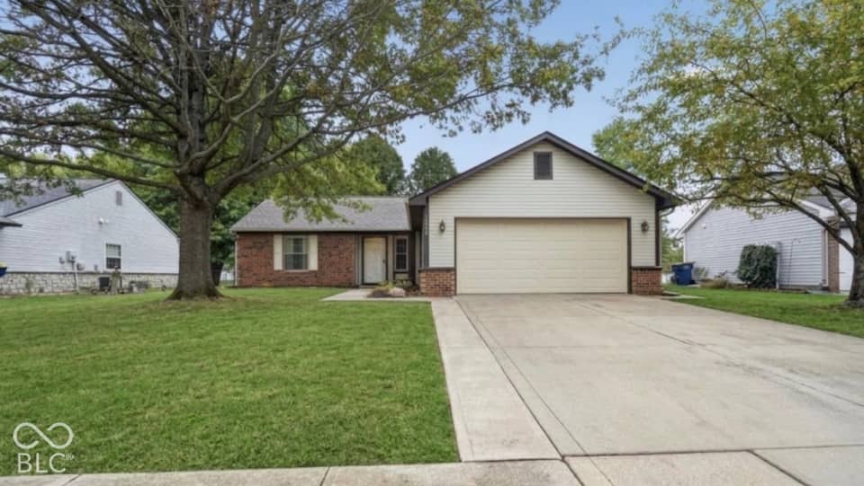 12404 Van Spronsen Way, Indianapolis, IN 46236, photo 1 of 32