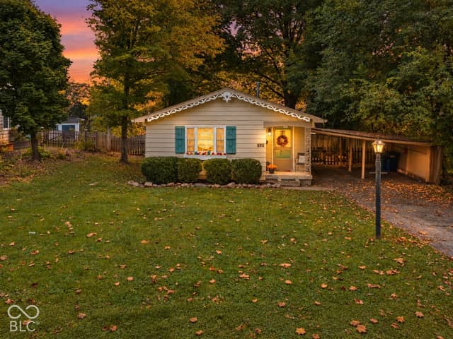 175 N 8th Street, Zionsville, IN 46077, photo 2 of 35