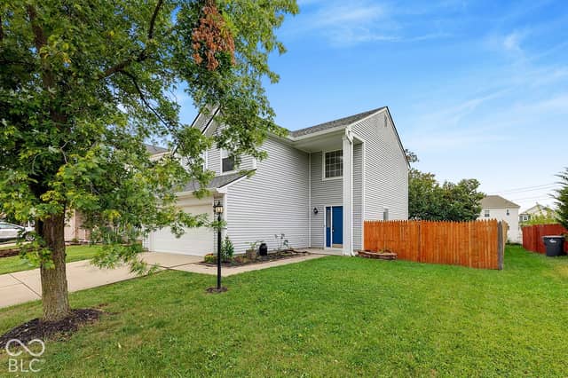 5228 Waterton Lakes Drive, Indianapolis, IN 46237, photo 4 of 47