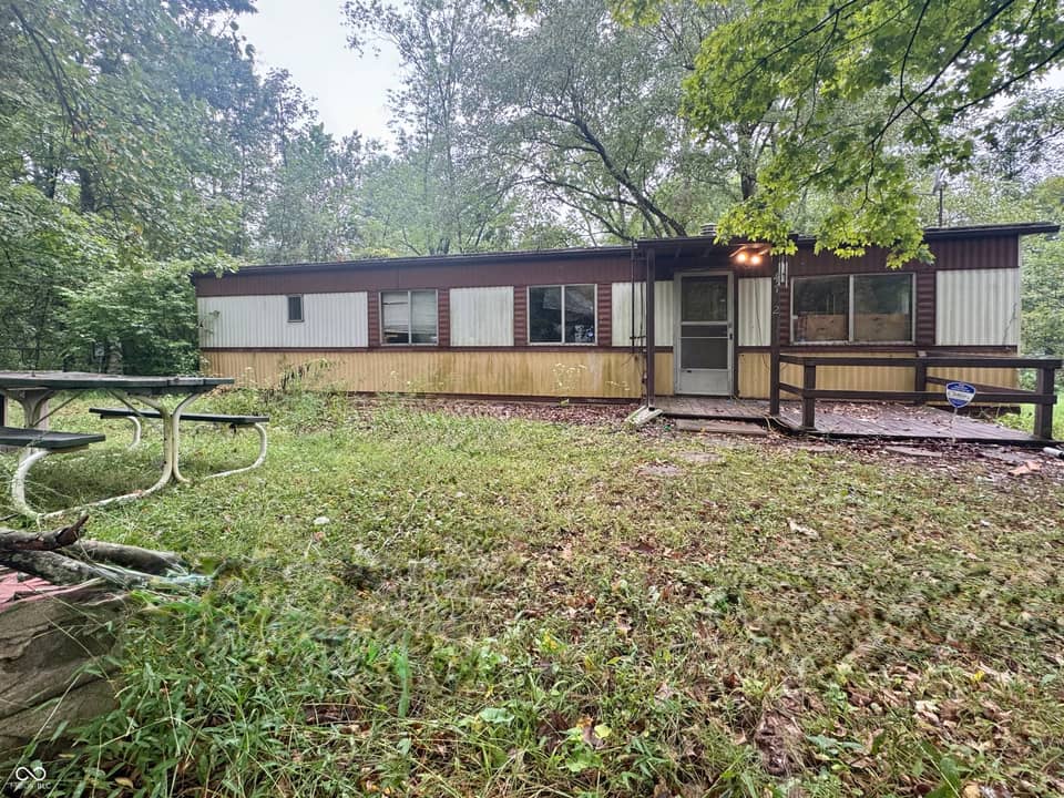 4792 Cunot Cataract Road, Poland
