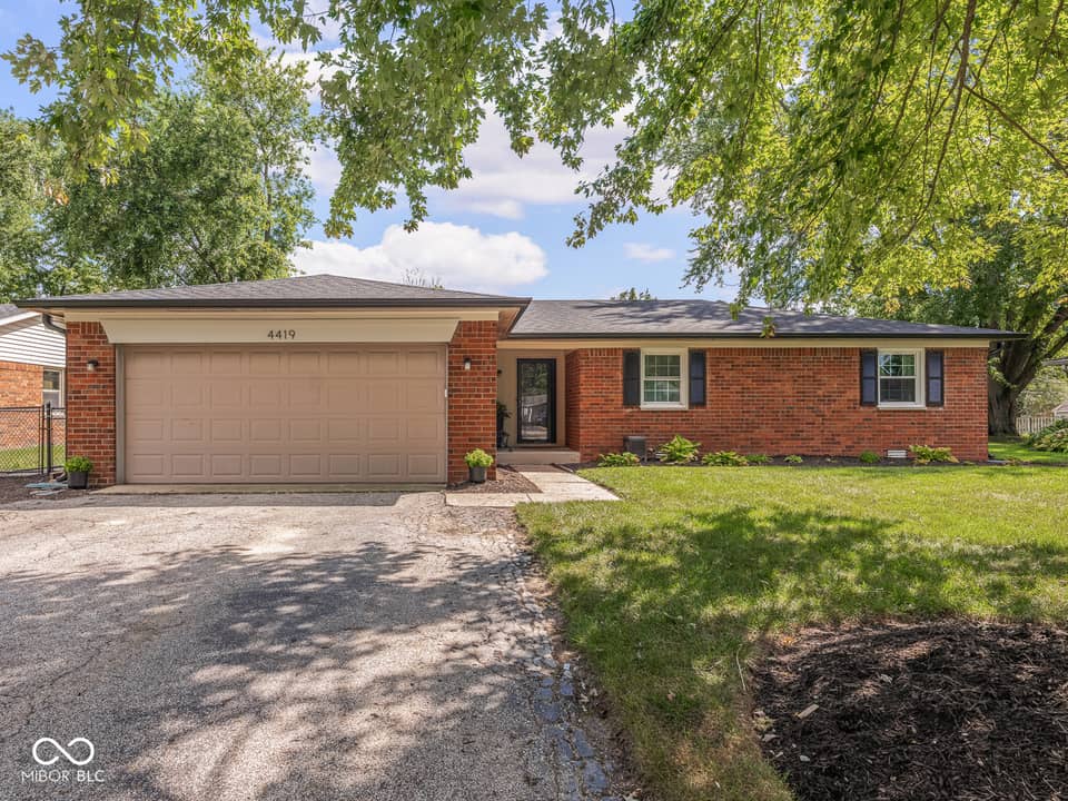 4419 N County Road 1025 E, Indianapolis, IN 46234, photo 1 of 44