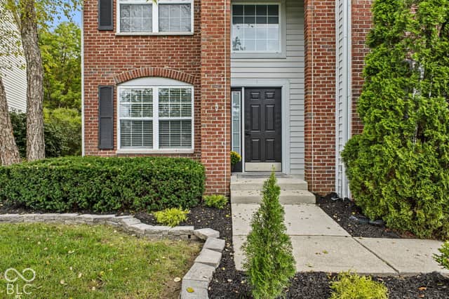 6459 Woodhaven Court, Avon, IN 46123, photo 3 of 48