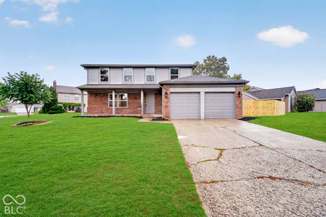 5666 Colonist Circle, Indianapolis, IN 46254, photo 3 of 29