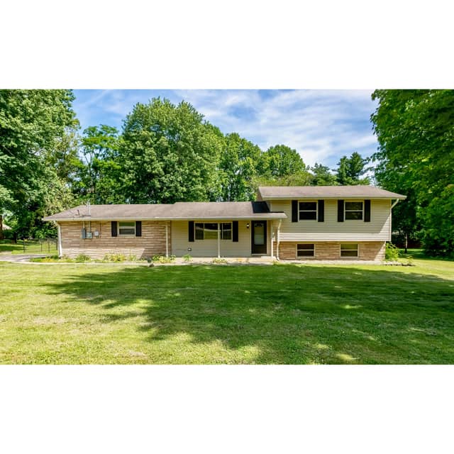 7855 Bluff Road, Indianapolis, IN 46217, photo 2 of 20