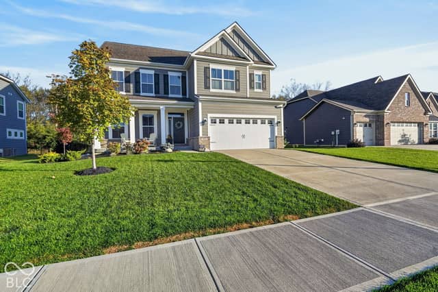 6852 Hidden Meadow, McCordsville, IN 46055, photo 2 of 50