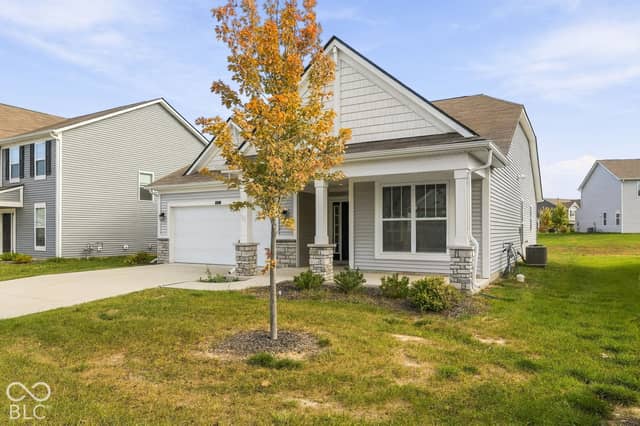 4151 Homestead Drive, Whitestown, IN 46075, photo 3 of 37