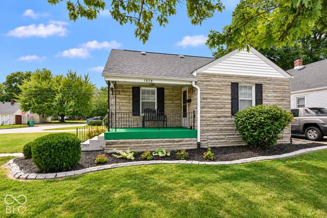1828 N Lynhurst Drive, Indianapolis, IN 46224, photo 3 of 29