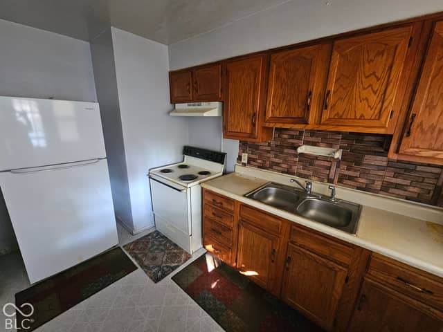 3209 N Tacoma Avenue, Indianapolis, IN 46218, photo 4 of 23