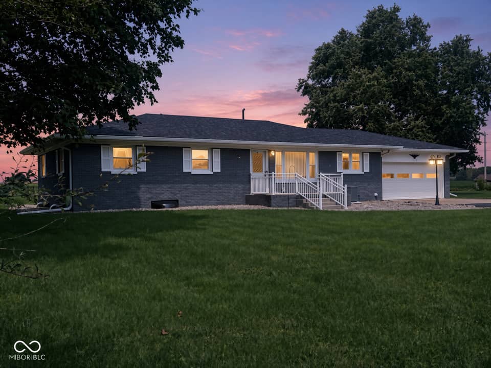 310 Murnan Lane, Fairland