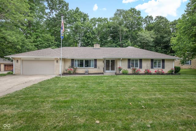 8114 Black Oak Drive, Plainfield, IN 46168, photo 2 of 41