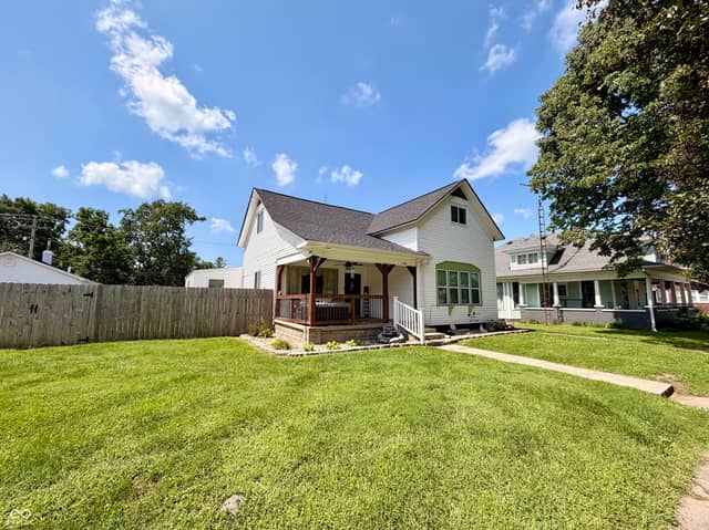 120 N Washington Street, Ladoga, IN 47954, photo 2 of 60