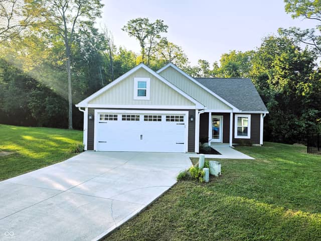 1134 Johns Court, Nineveh, IN 46164, photo 2 of 24