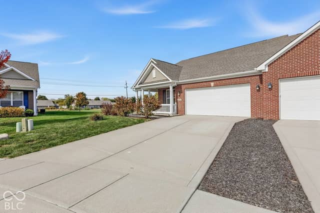 4110 Switchgrass Way, Indianapolis, IN 46237, photo 2 of 50