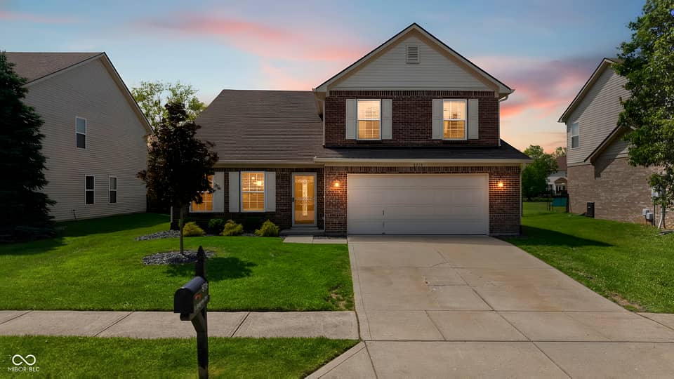 8716 N Springview Drive, McCordsville