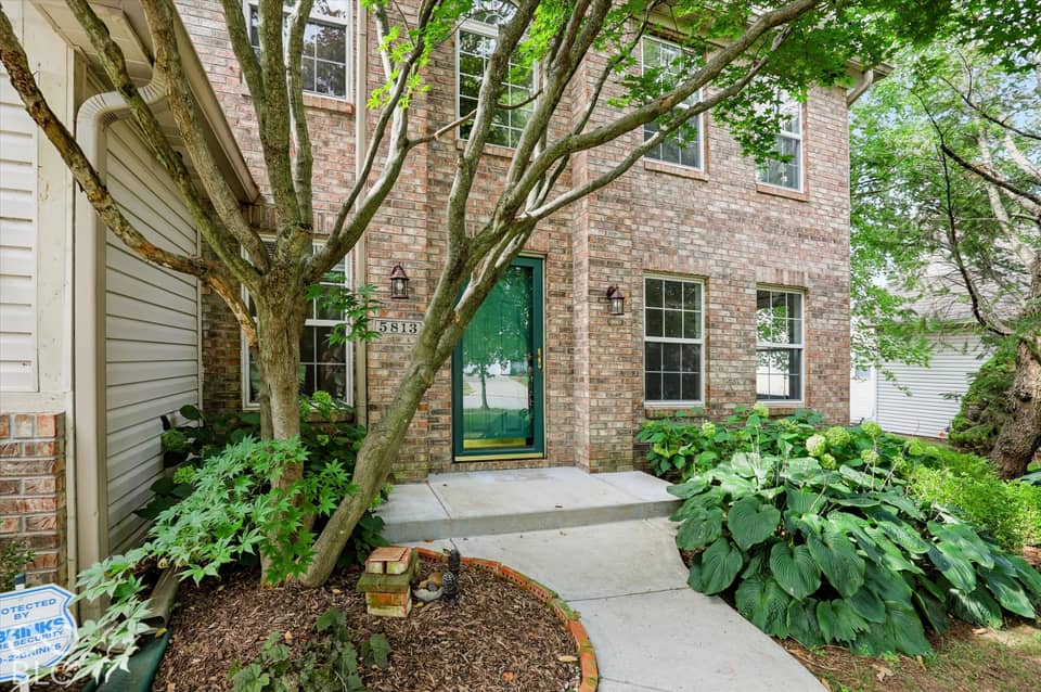 5813 Sedgegrass Crossing, Carmel, IN 46033, photo 1 of 29
