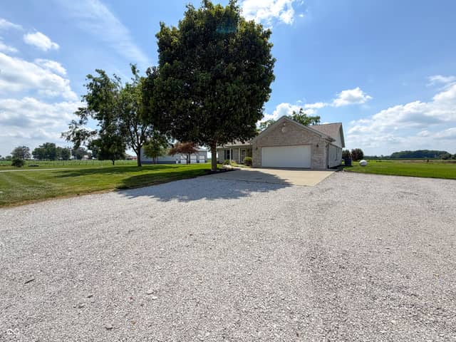 850 S 700 W, Lebanon, IN 46052, photo 5 of 47