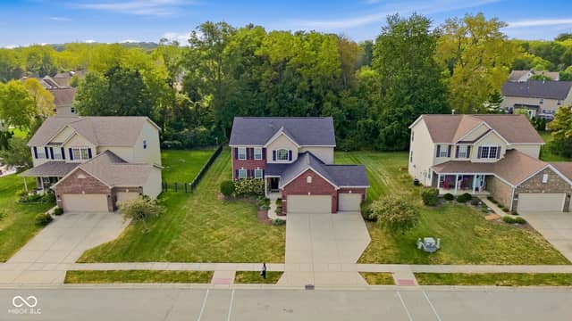 5248 Nicodemus Drive, Plainfield, IN 46168, photo 3 of 59