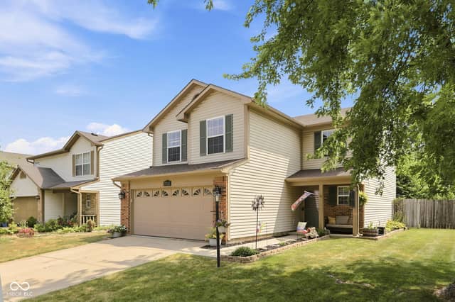 7713 Lake Vista Lane, Indianapolis, IN 46217, photo 5 of 30