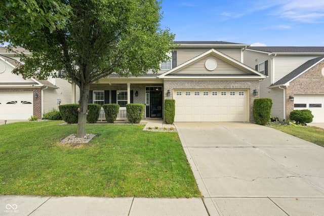 10662 Landsbrook Run N, Noblesville, IN 46060, photo 2 of 45