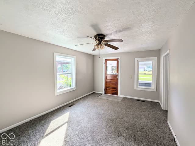 500 W Pike Street, Martinsville, IN 46151, photo 5 of 17