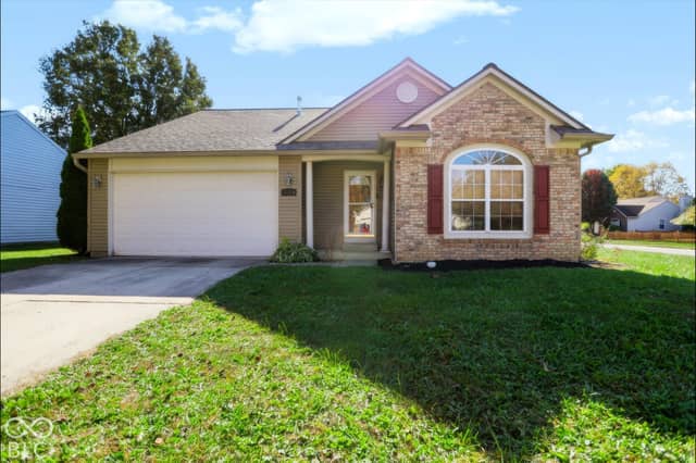 10689 Ashview Drive, Fishers, IN 46038, photo 4 of 72