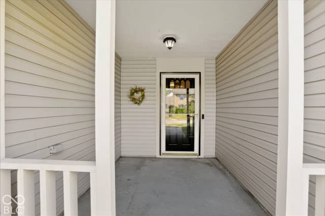 4235 Tarragon Drive, Indianapolis, IN 46237, photo 5 of 57