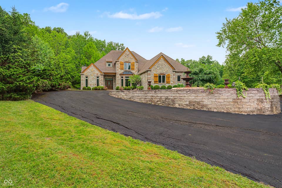 12980 W Mount Healthy Road, Columbus