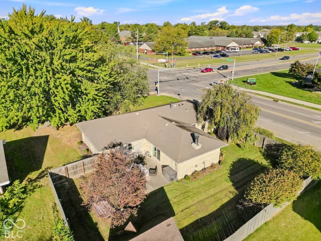 3439 Central Avenue, Columbus, IN 47203, photo 4 of 30