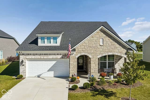 3337 Sunnyvale Drive, Brownsburg, IN 46112, photo 2 of 38