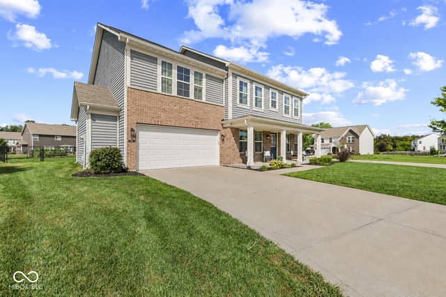 1304 Glen Canyon Drive, Greenwood, IN 46143, photo 3 of 44