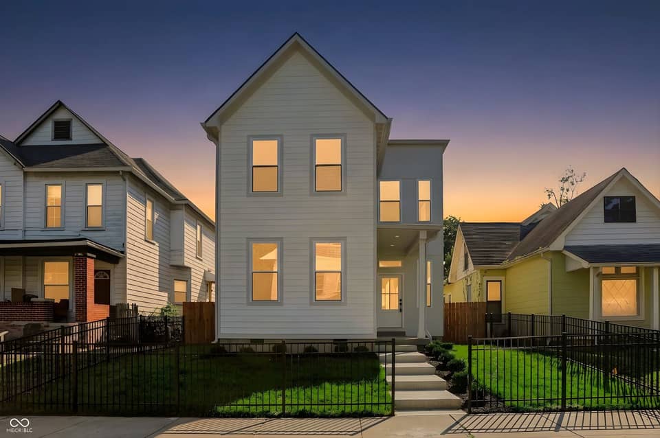 1129 Tecumseh Street, Indianapolis, IN 46201, photo 1 of 56