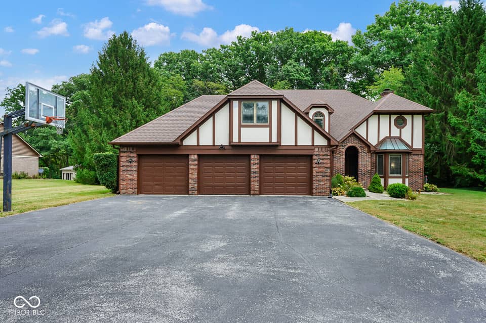 1767 N Sugar Creek Trail, Greenfield