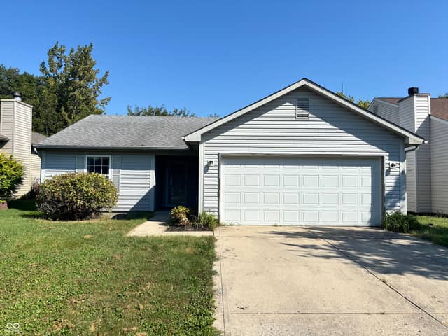 1808 Roosevelt Drive, Greenfield, IN 46140, photo 3 of 26