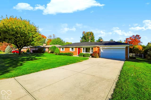 1030 Maple Street, Greenwood, IN 46142, photo 3 of 39