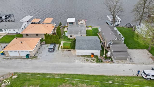 5347 E Blue Bell Court, Monticello, IN 47960, photo 2 of 29