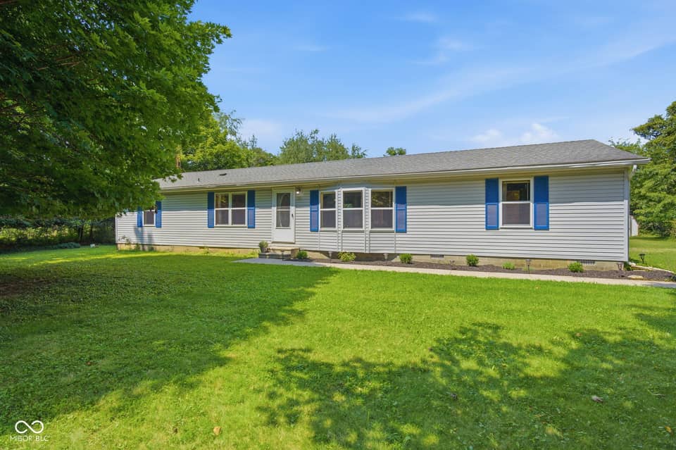 2572 W Buckingham Drive, Crawfordsville