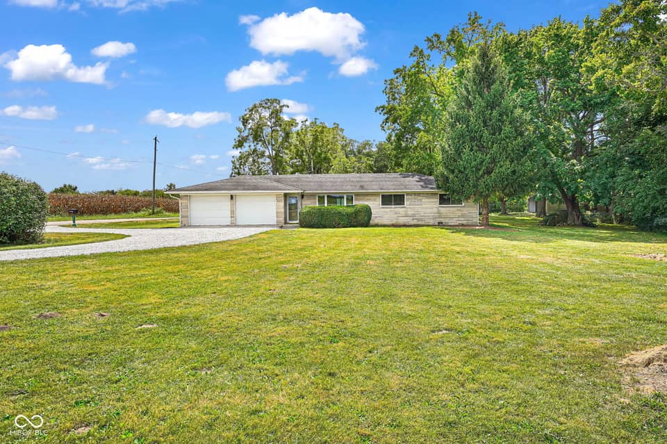 6615 W State Road 47, Thorntown