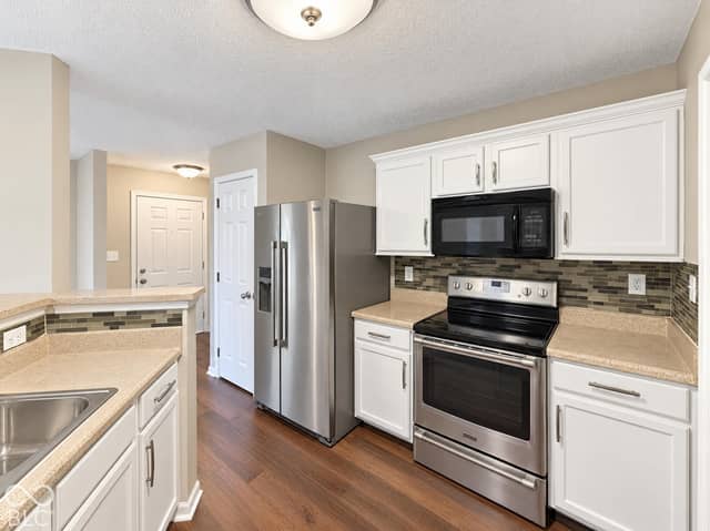 1191 Cutler Lane, Greenwood, IN 46143, photo 3 of 13