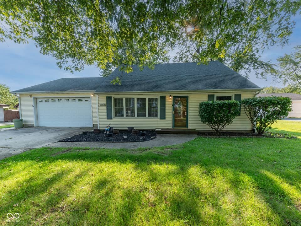 12219 Tompkins Place, Crown Point