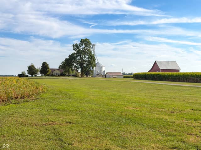 10449 W 300 S, Jamestown, IN 46147, photo 4 of 70