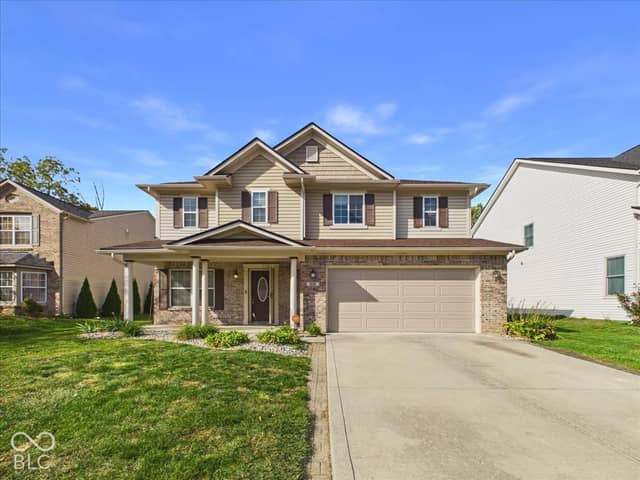 8136 Lawrence Woods, Indianapolis, IN 46236, photo 2 of 32