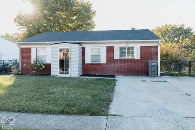 3722 Remington Drive, Indianapolis, IN 46227, photo 4 of 18