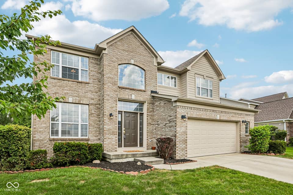 3992 Rowlett Place, Carmel, IN 46074, photo 1 of 57