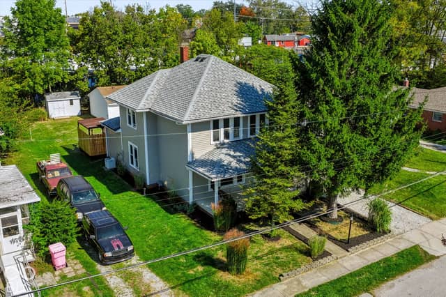 26 W Vermont Street, Brownsburg, IN 46112, photo 4 of 59